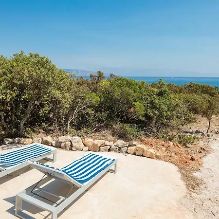 Private Bay Holiday home *